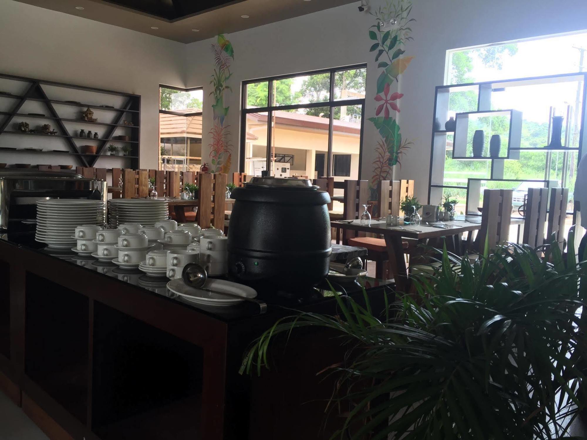 Coron Soleil Garden Resort Екстер'єр фото